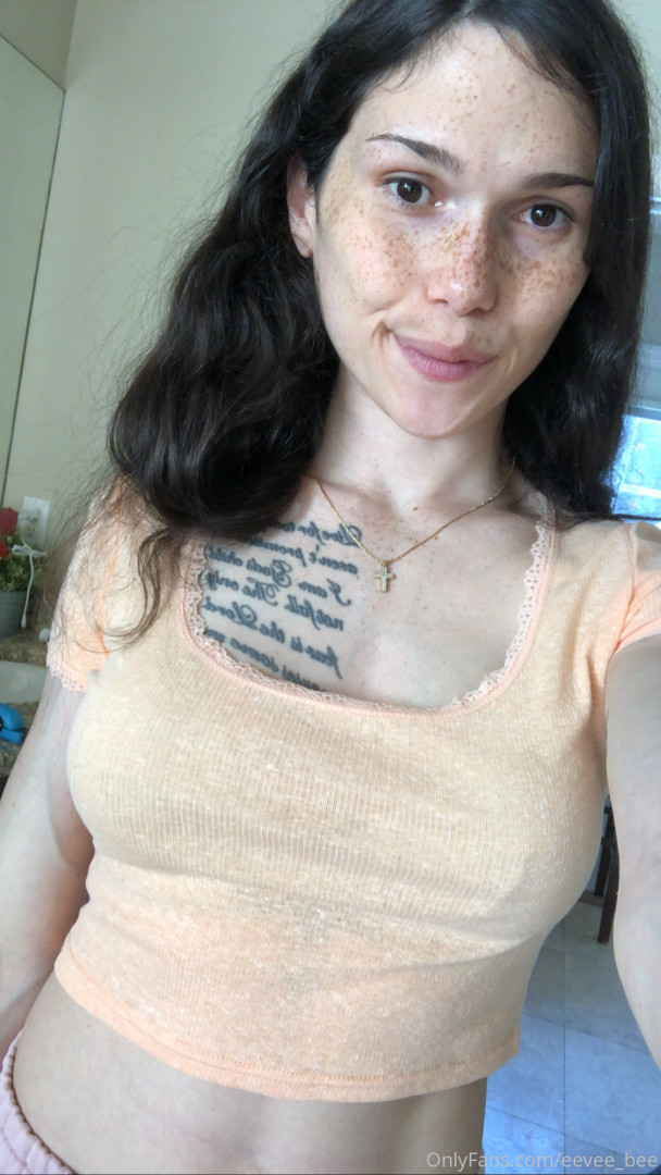 Photo by eevee_bee published on July 31,2023 11:21:36 - BestThots