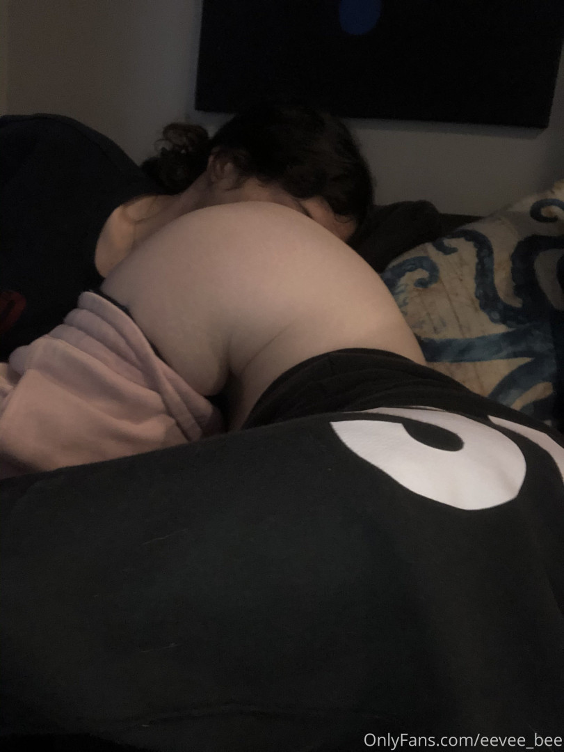 Photo by eevee_bee published on July 31,2023 11:25:37 - BestThots