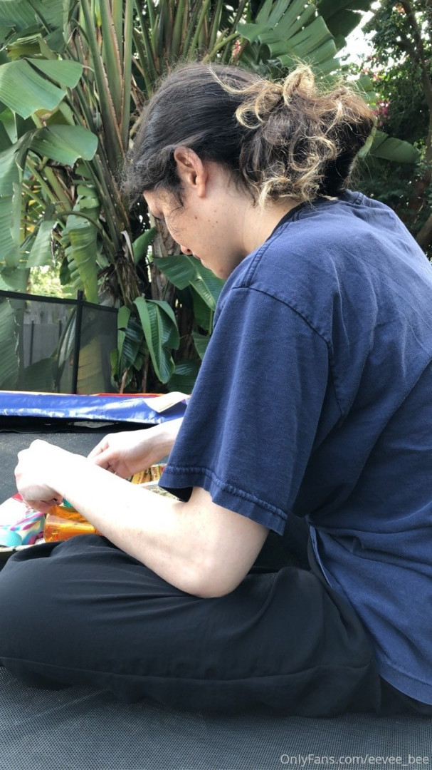 Photo by eevee_bee published on July 31,2023 11:26:33 - BestThots