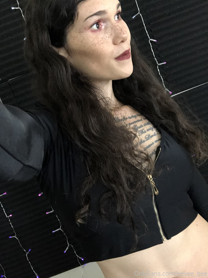 Photo by eevee_bee published on July 31,2023 11:29:28 - BestThots