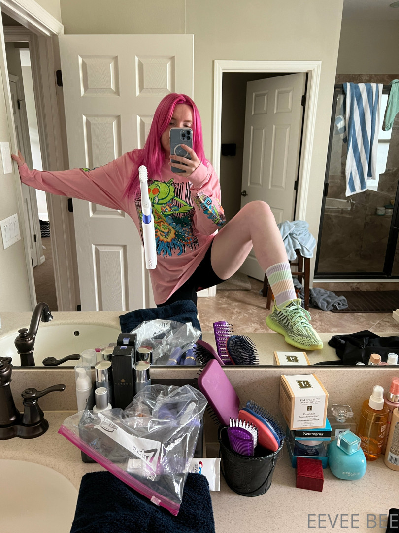 Photo by eevee_bee published on July 31,2023 11:29:57 - BestThots