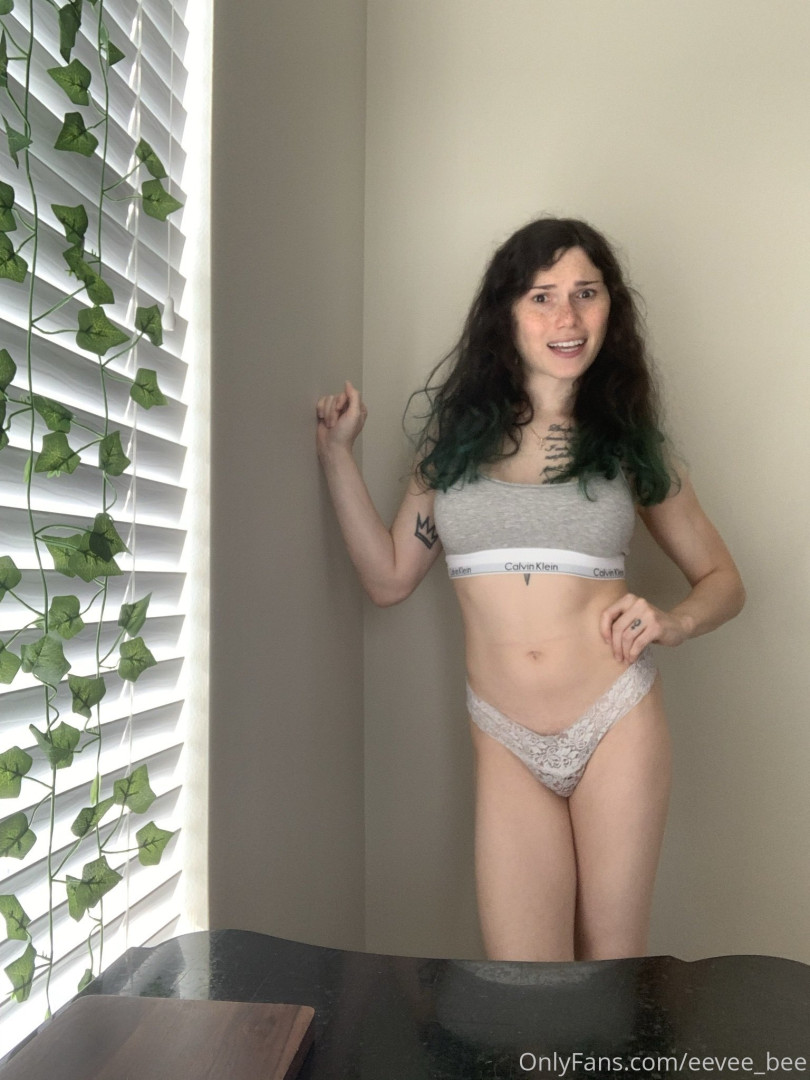 Photo by eevee_bee published on July 31,2023 11:41:14 - BestThots