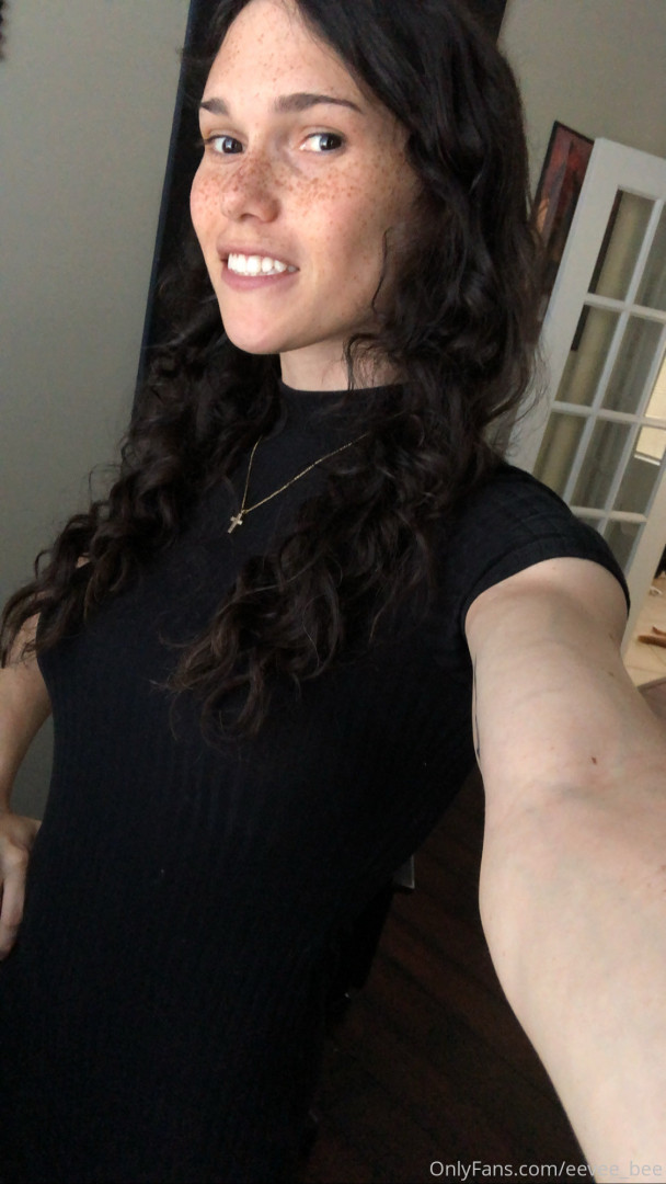 Photo by eevee_bee published on July 31,2023 11:41:24 - BestThots