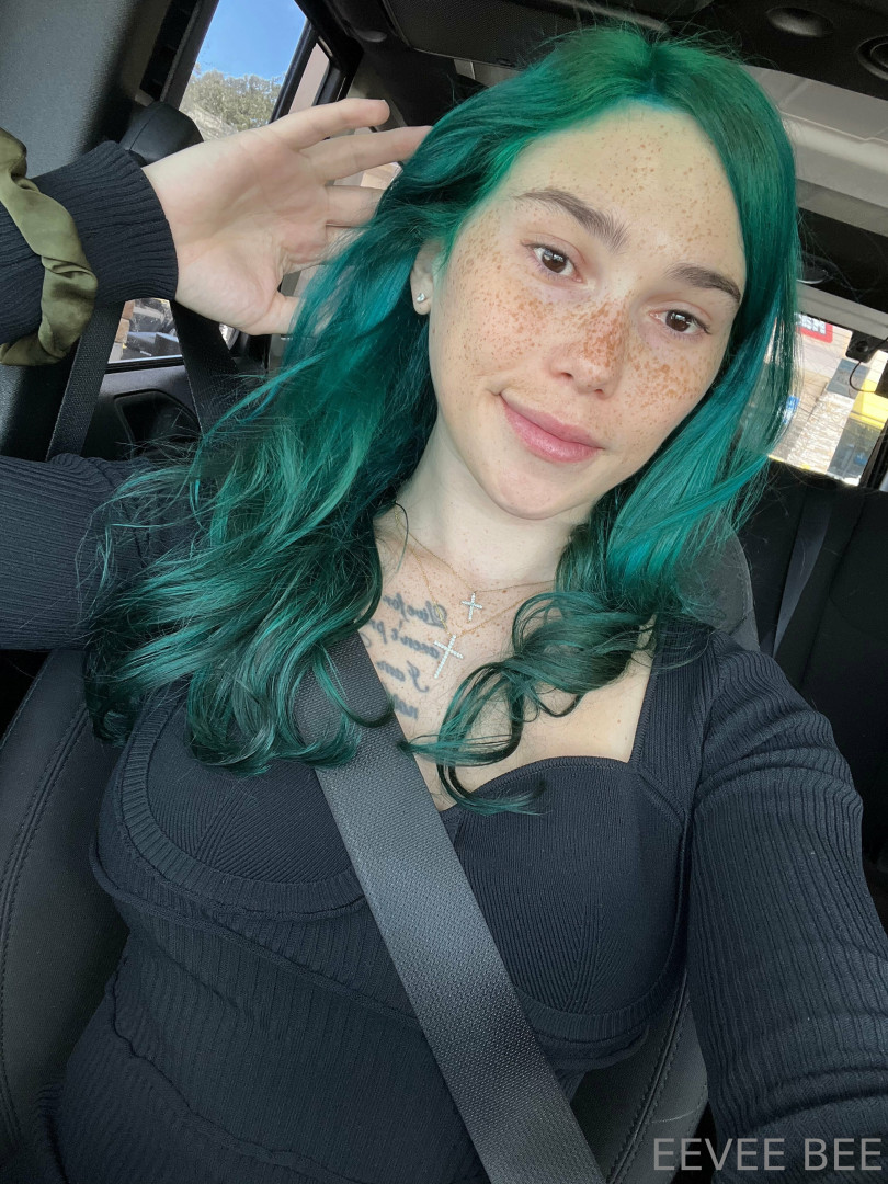 Photo by eevee_bee published on January 15,2024 19:02:11 - BestThots