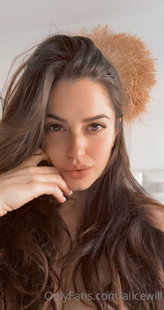 Photo by alicewill published on June 30,2023 09:02:42 - BestThots