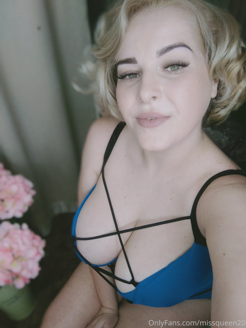 Photo by missqueen20 published on October 12,2023 21:34:25 - BestThots