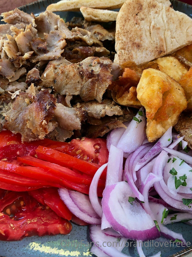 Photo by brandilovefreee published on June 28,2023 22:31:03 - BestThots