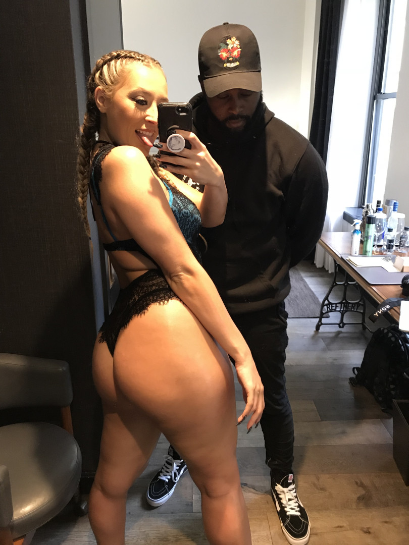 Photo by thatboostedchick published on October 16,2023 15:31:37 - BestThots