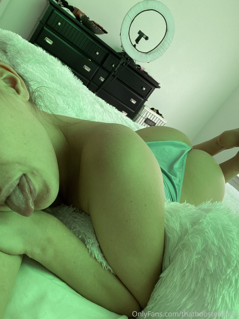 Photo by thatboostedchick published on October 16,2023 17:19:08 - BestThots