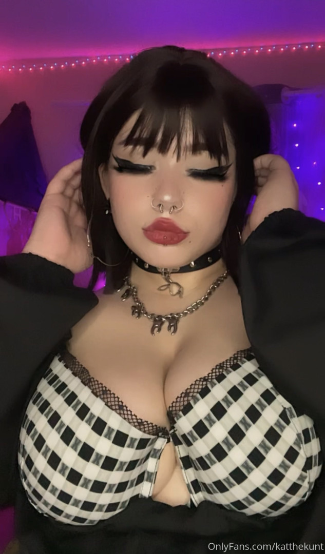 Photo by katthekunt published on June 27,2023 03:30:00 - BestThots