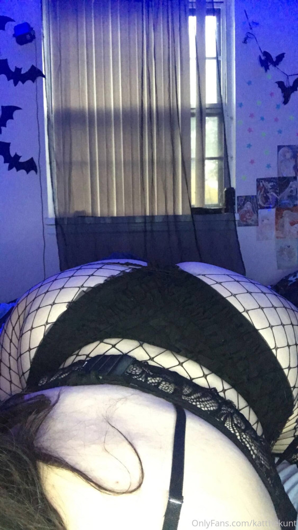 Photo by katthekunt published on June 27,2023 03:57:28 - BestThots