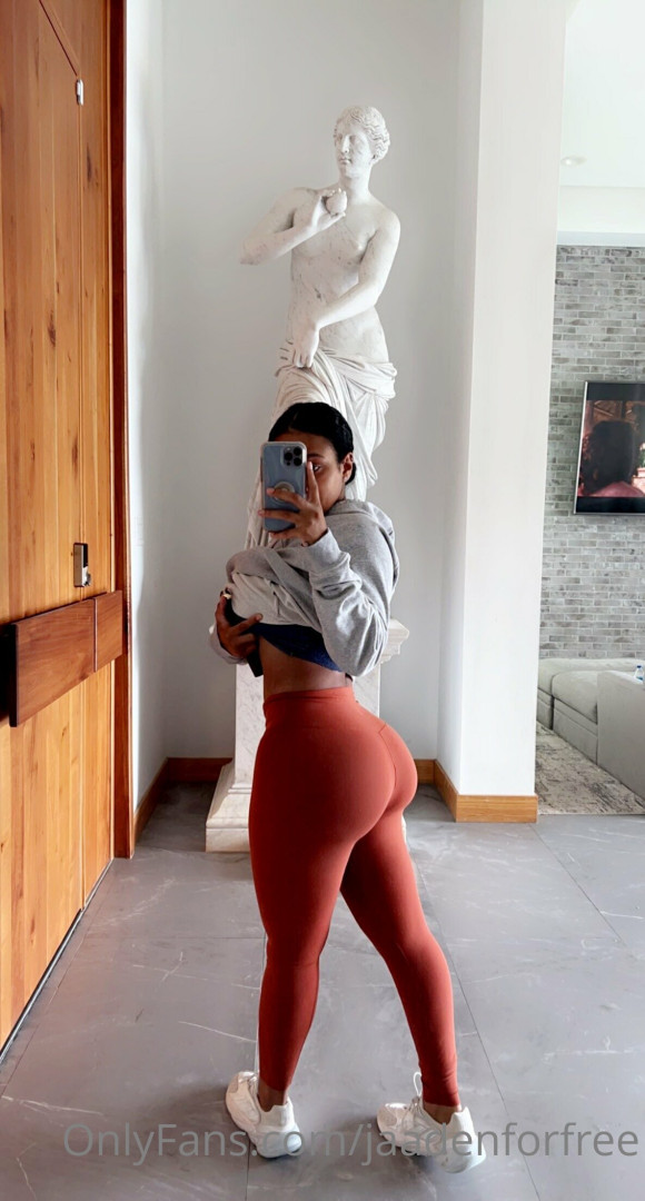 Photo by jaadenforfree published on July 27,2023 19:05:43 - BestThots