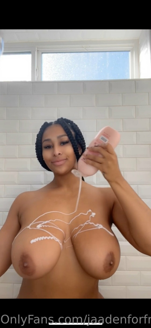 Photo by jaadenforfree published on July 27,2023 19:06:31 - BestThots