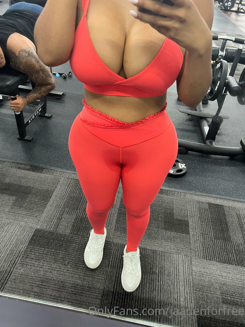 Photo by jaadenforfree published on July 27,2023 19:11:15 - BestThots