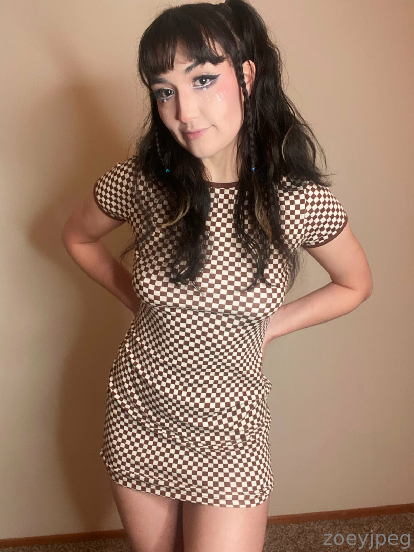 Photo by zoeyjpeg published on May 12,2023 17:13:51 - BestThots