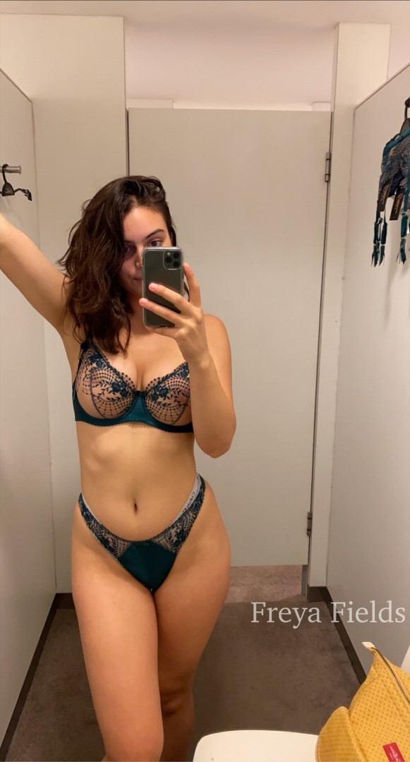 Photo by freyafields published on October 15,2023 22:08:35 - BestThots