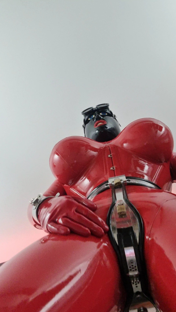 Photo by rubberdollemma published on July 4,2023 15:31:42 - BestThots