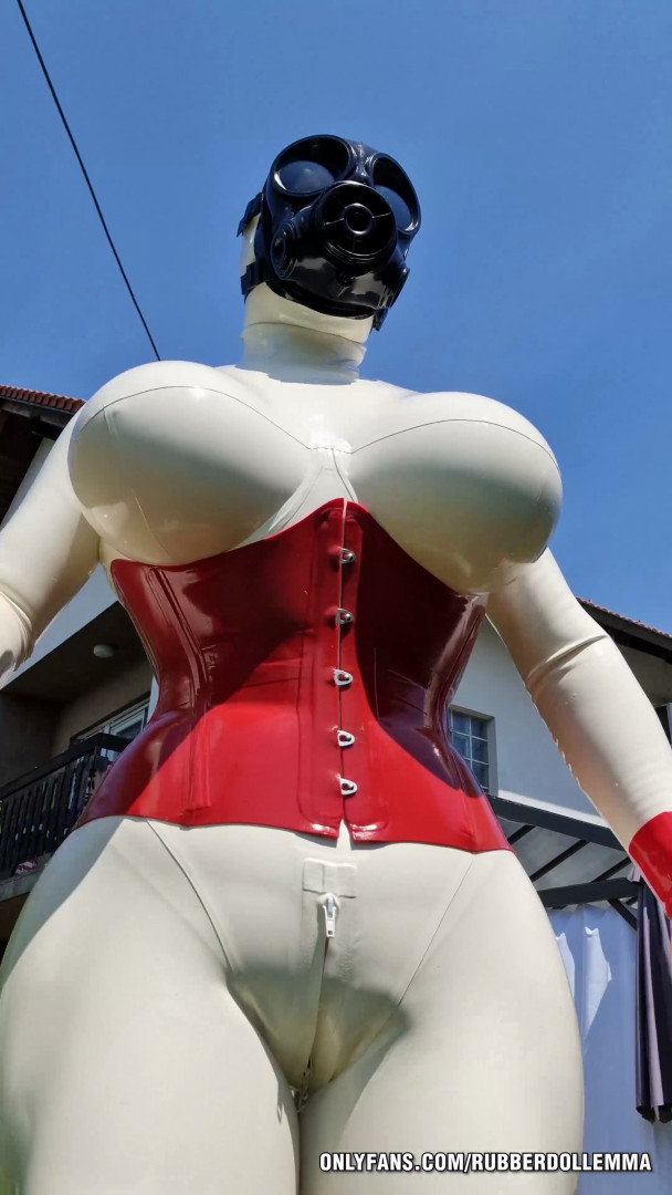 Photo by rubberdollemma published on July 4,2023 15:33:10 - BestThots