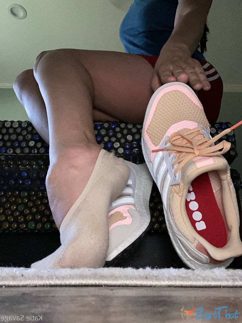 Photo by katiesavage published on December 21,2024 18:10:07 - BestThots