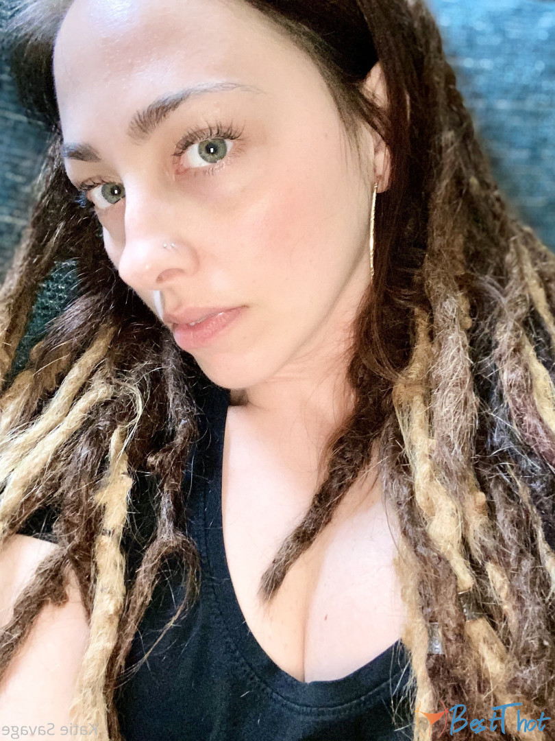 katiesavage #9505622