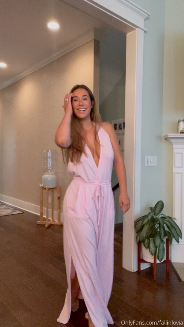 Photo by fallinlovia published on August 31,2023 17:52:12 - BestThots