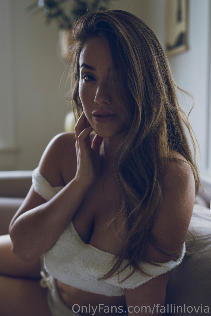 Photo by fallinlovia published on August 31,2023 19:57:05 - BestThots