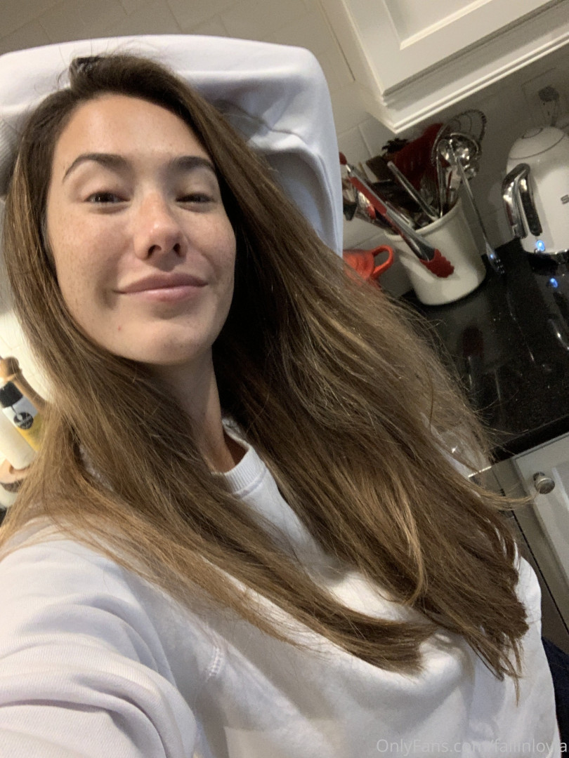 Photo by fallinlovia published on August 31,2023 20:18:00 - BestThots