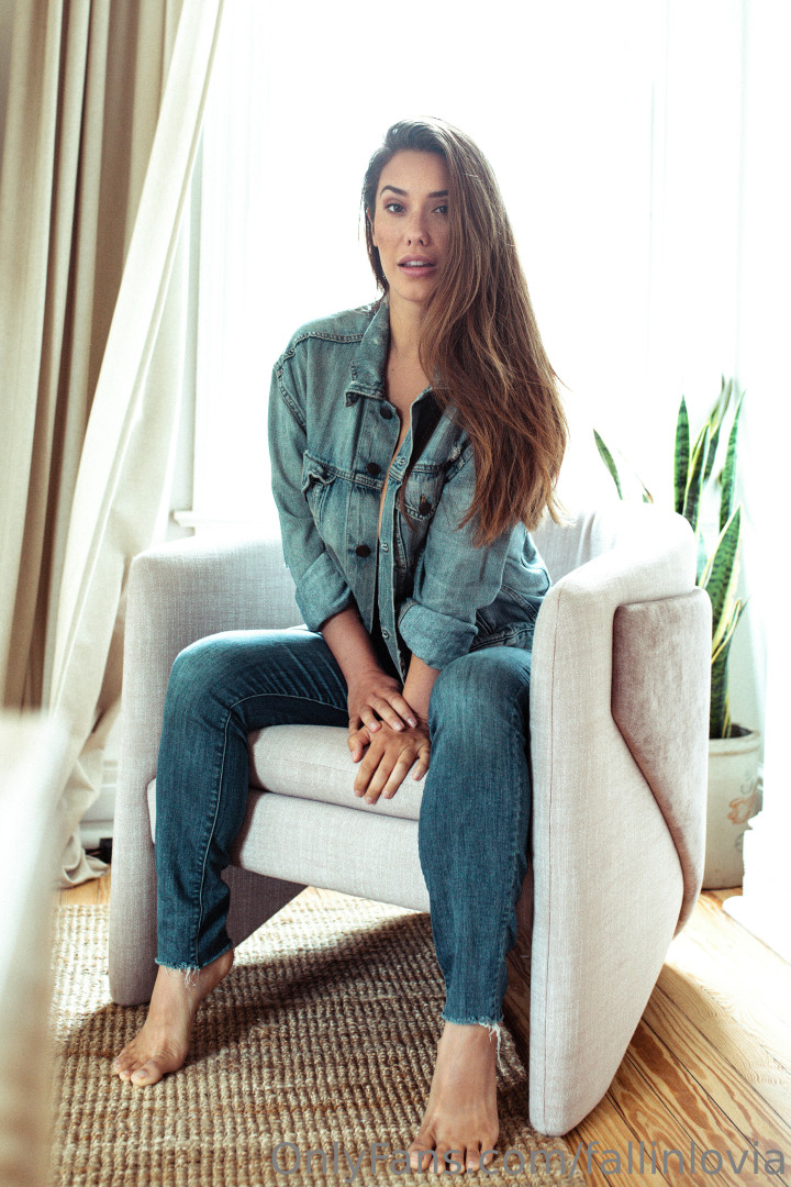 Photo by fallinlovia published on September 1,2023 01:40:26 - BestThots