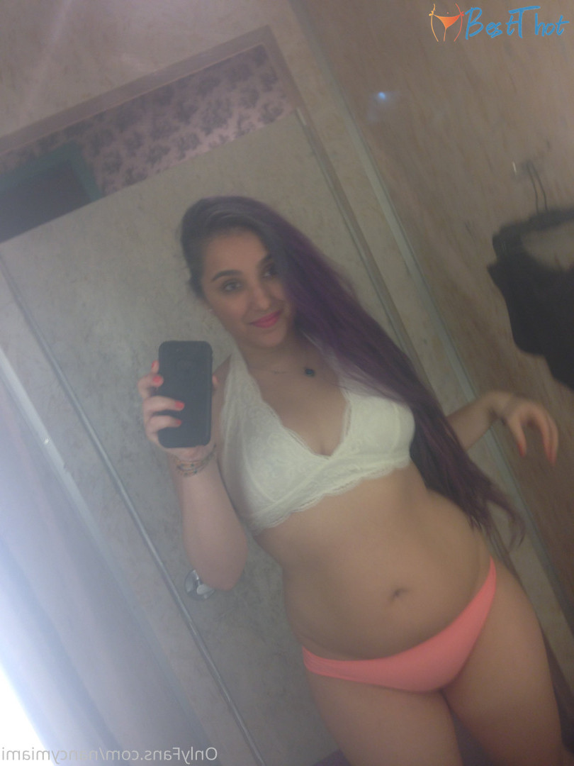 Photo by nancymiami published on December 24,2024 22:10:19 - BestThots