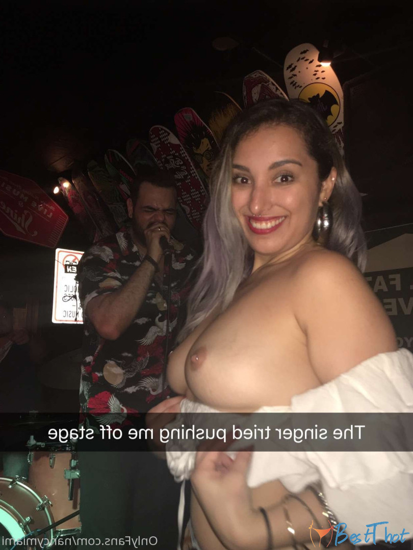 Photo by nancymiami published on December 24,2024 22:10:37 - BestThots