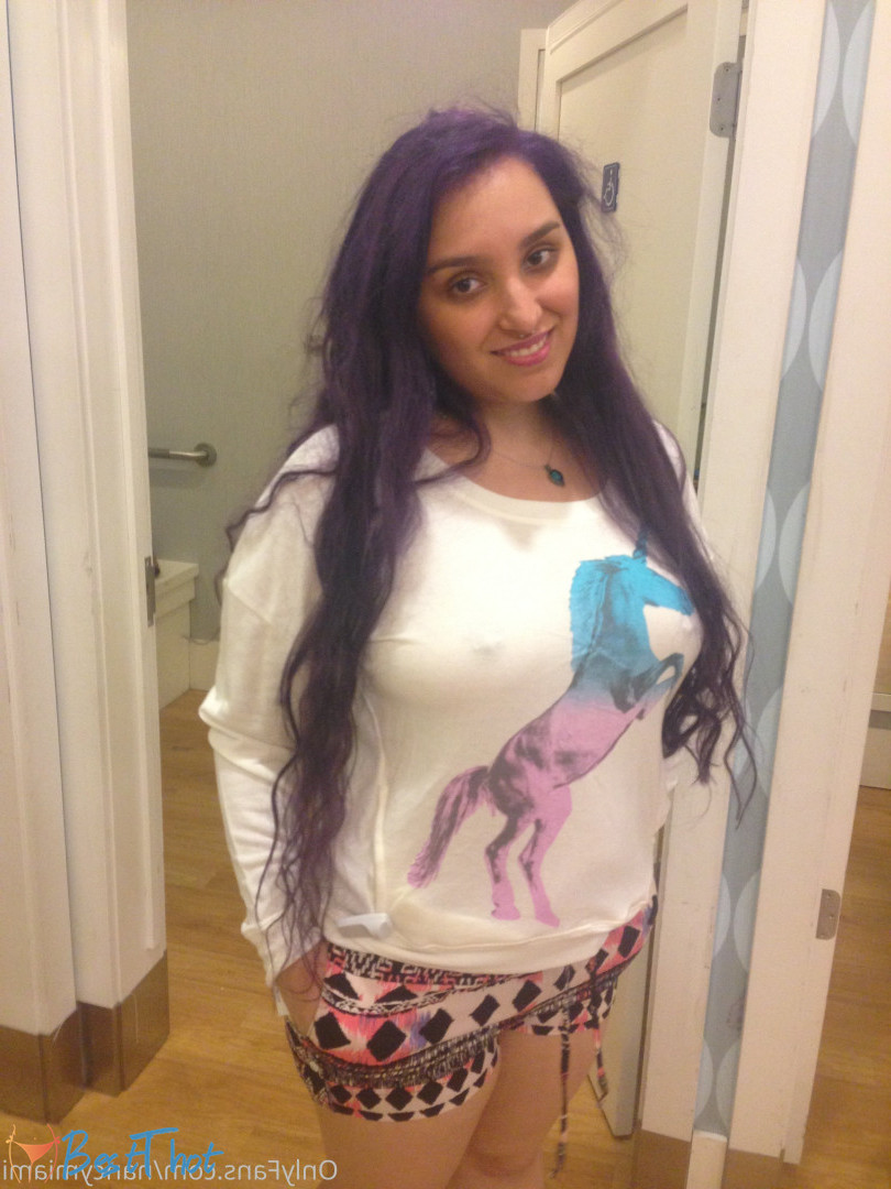 Photo by nancymiami published on December 24,2024 22:11:49 - BestThots