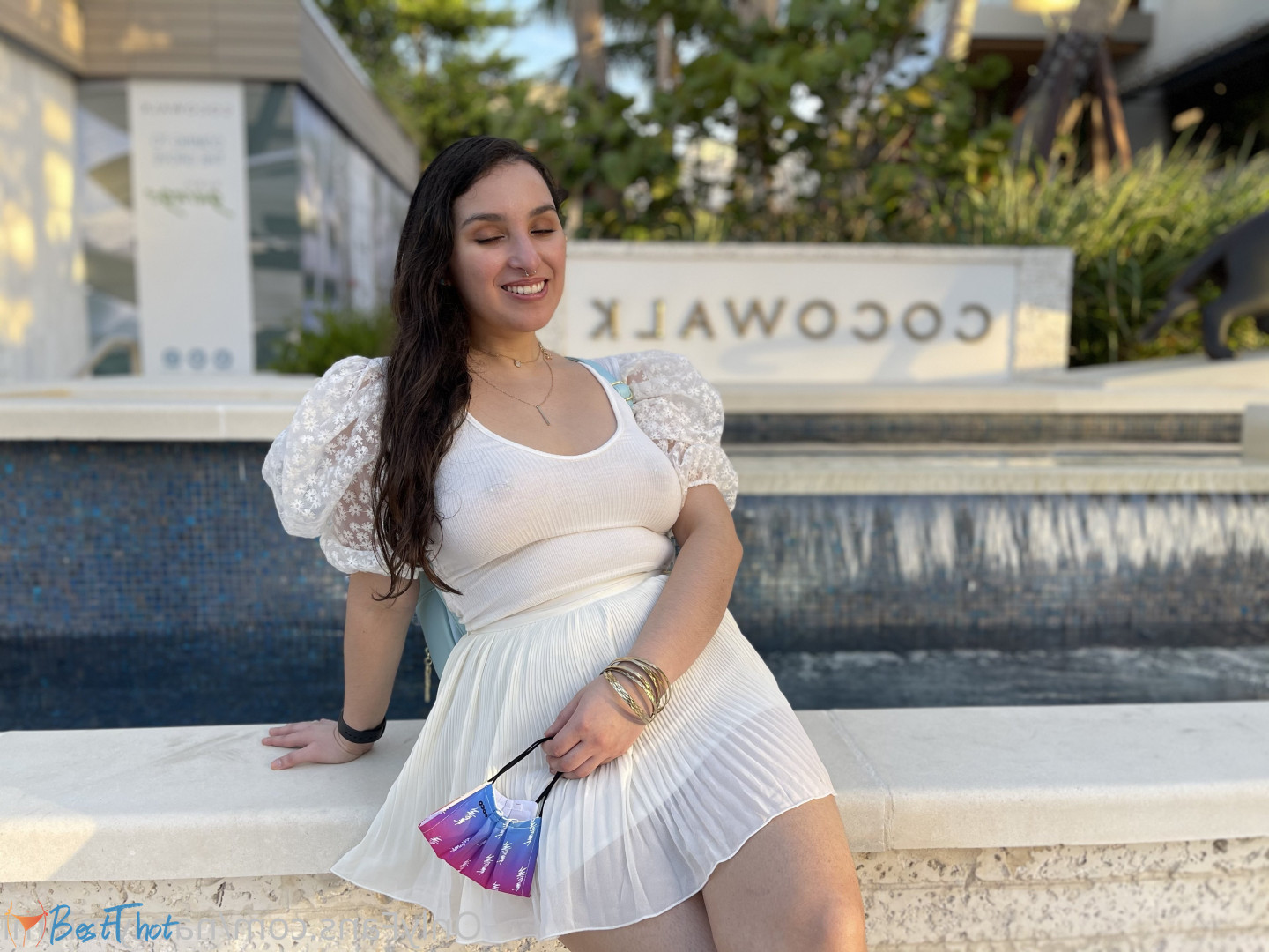 Photo by nancymiami published on December 25,2024 08:12:19 - BestThots