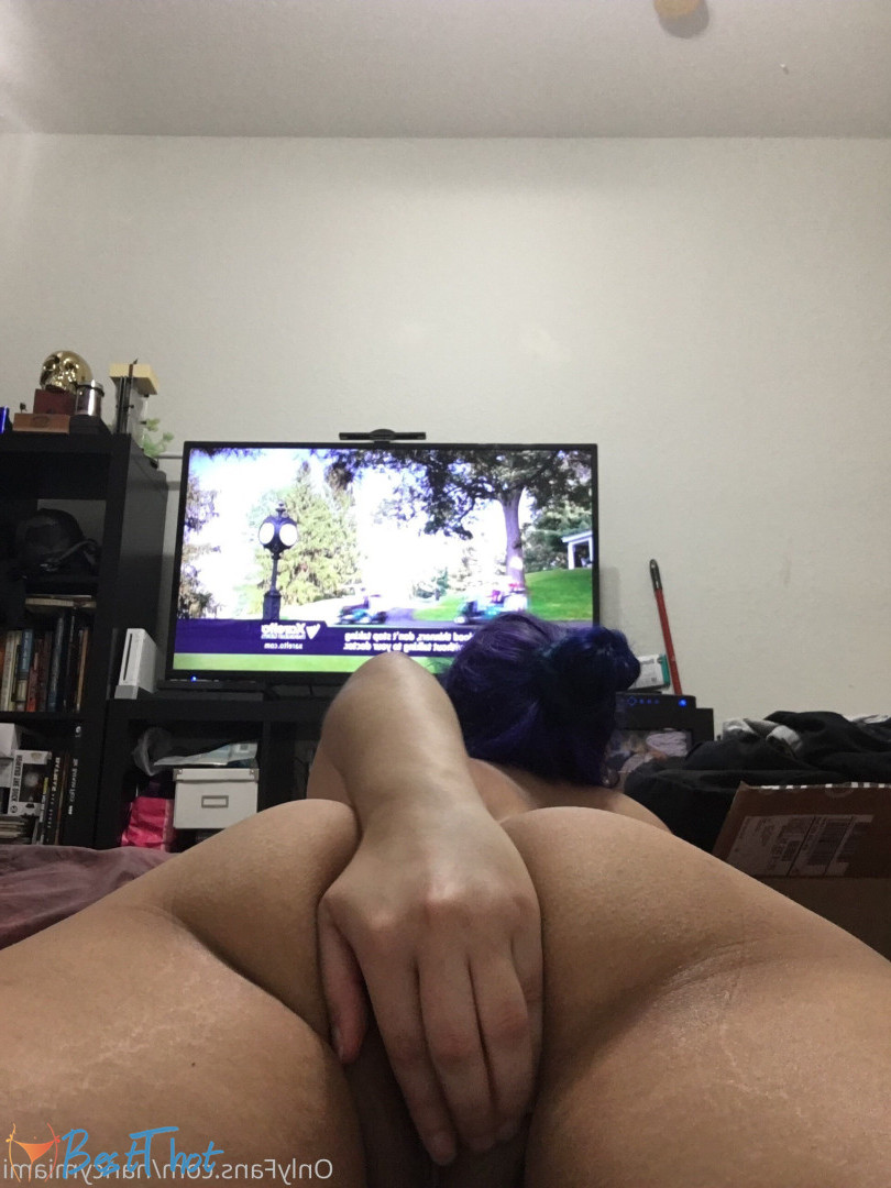 Photo by nancymiami published on December 25,2024 09:13:05 - BestThots