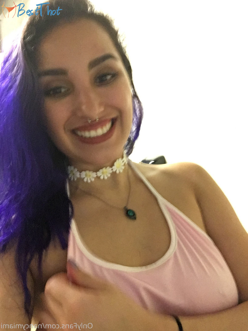 Photo by nancymiami published on December 25,2024 09:13:25 - BestThots