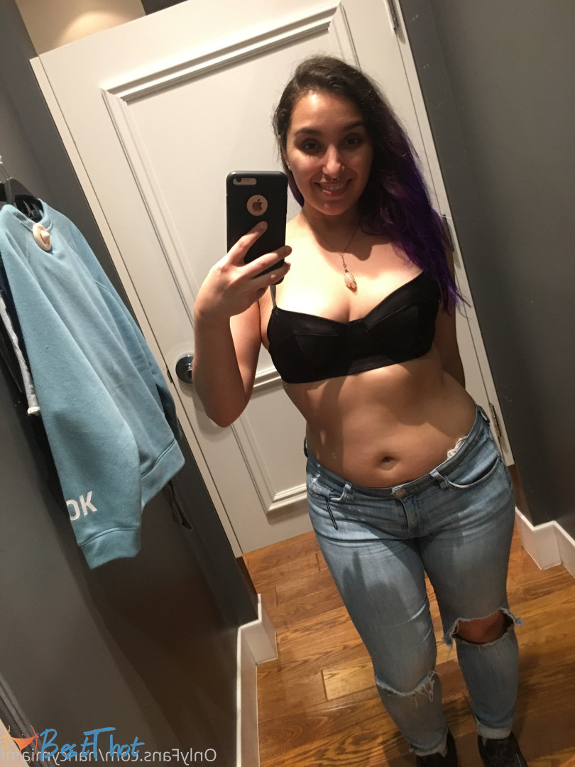 Photo by nancymiami published on December 25,2024 09:13:25 - BestThots