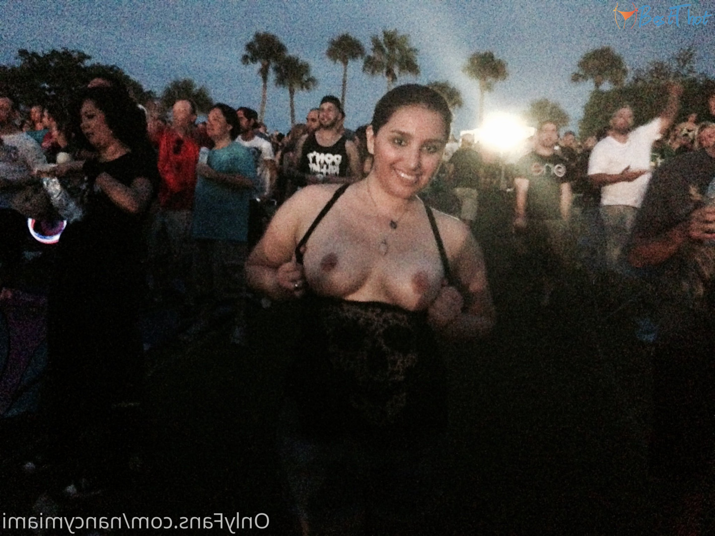 Photo by nancymiami published on December 25,2024 10:12:34 - BestThots