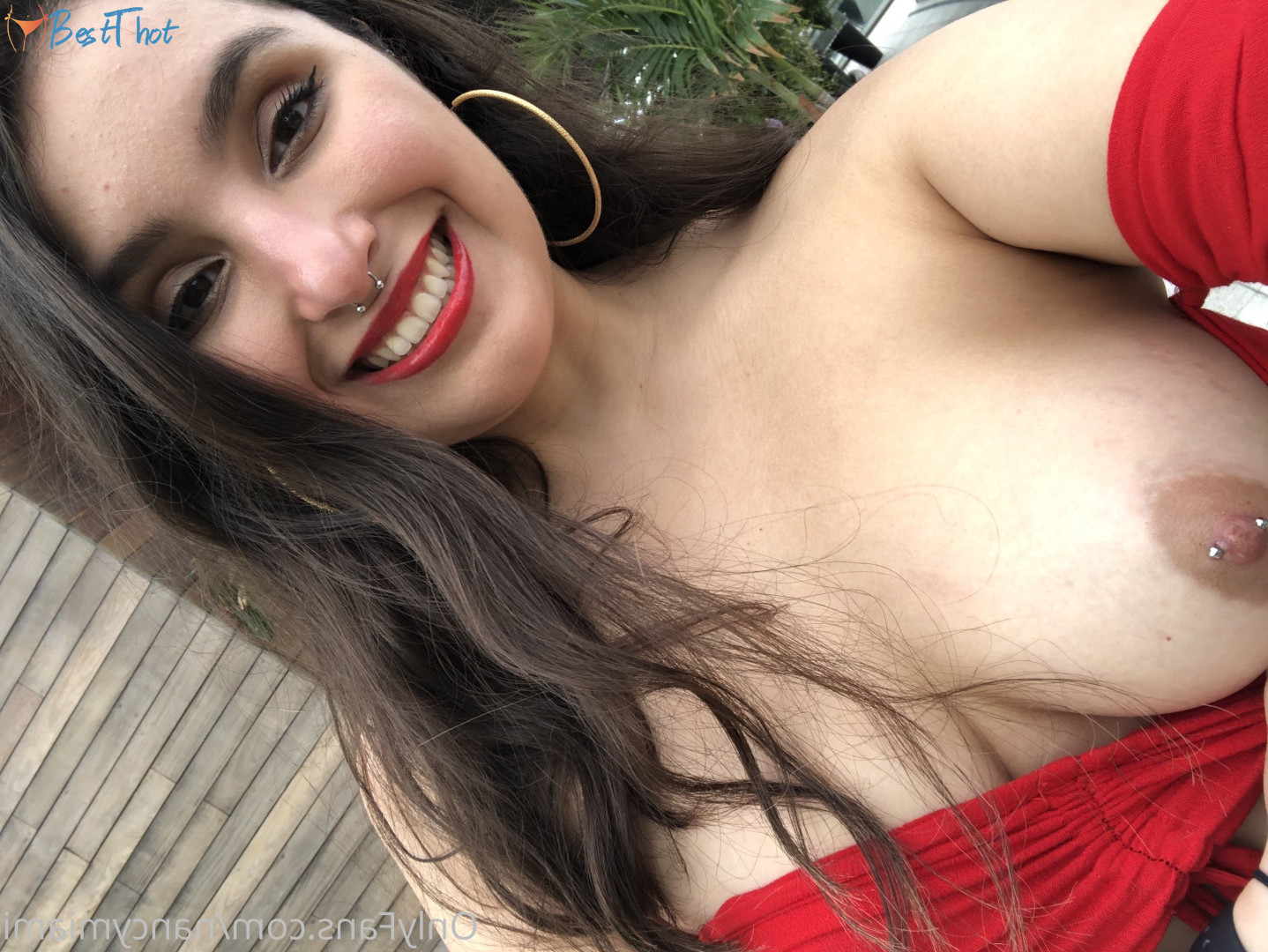 Photo by nancymiami published on December 25,2024 10:12:44 - BestThots