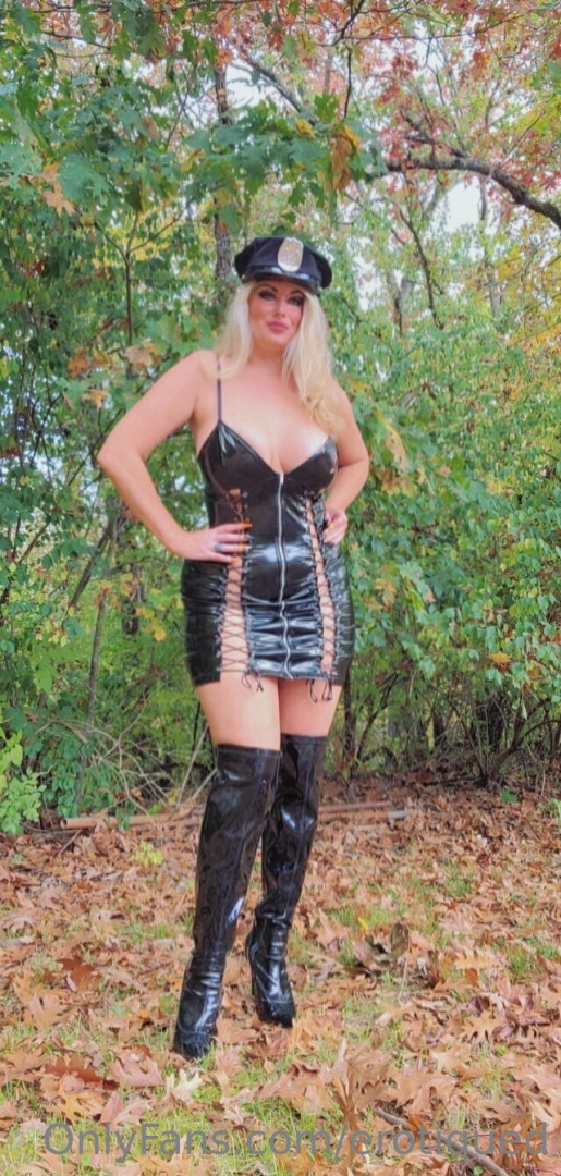 Photo by erotiqued published on January 13,2024 15:57:13 - BestThots