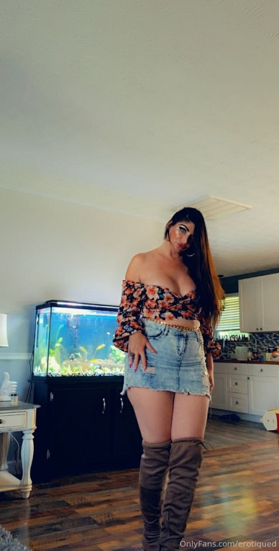 Photo by erotiqued published on January 13,2024 15:57:50 - BestThots