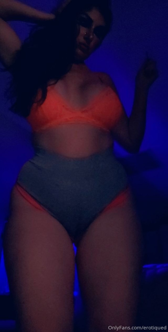 Photo by erotiqued published on January 13,2024 16:00:08 - BestThots