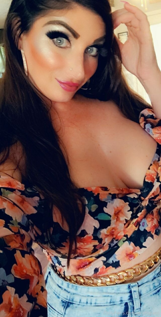 Photo by erotiqued published on January 13,2024 16:03:05 - BestThots