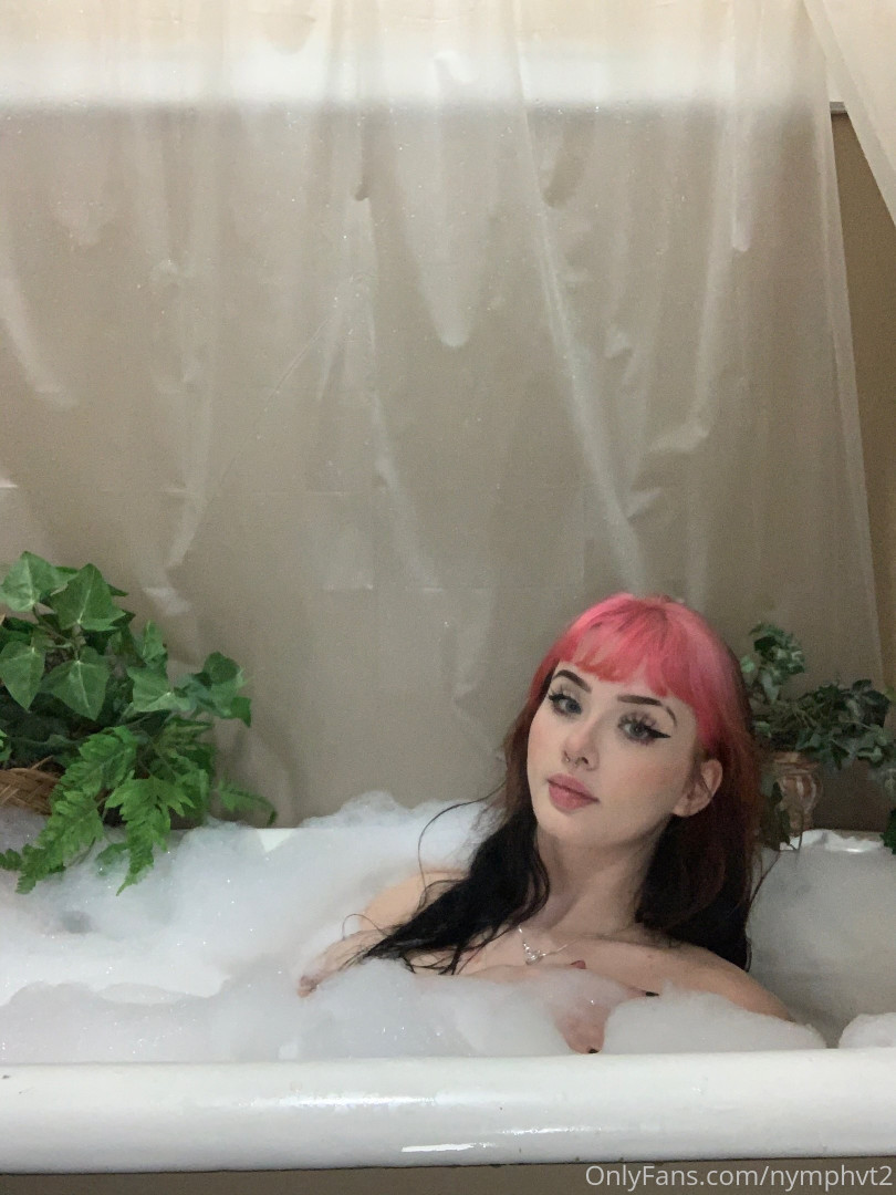 Photo by lilangelsawa published on August 26,2023 23:05:34 - BestThots