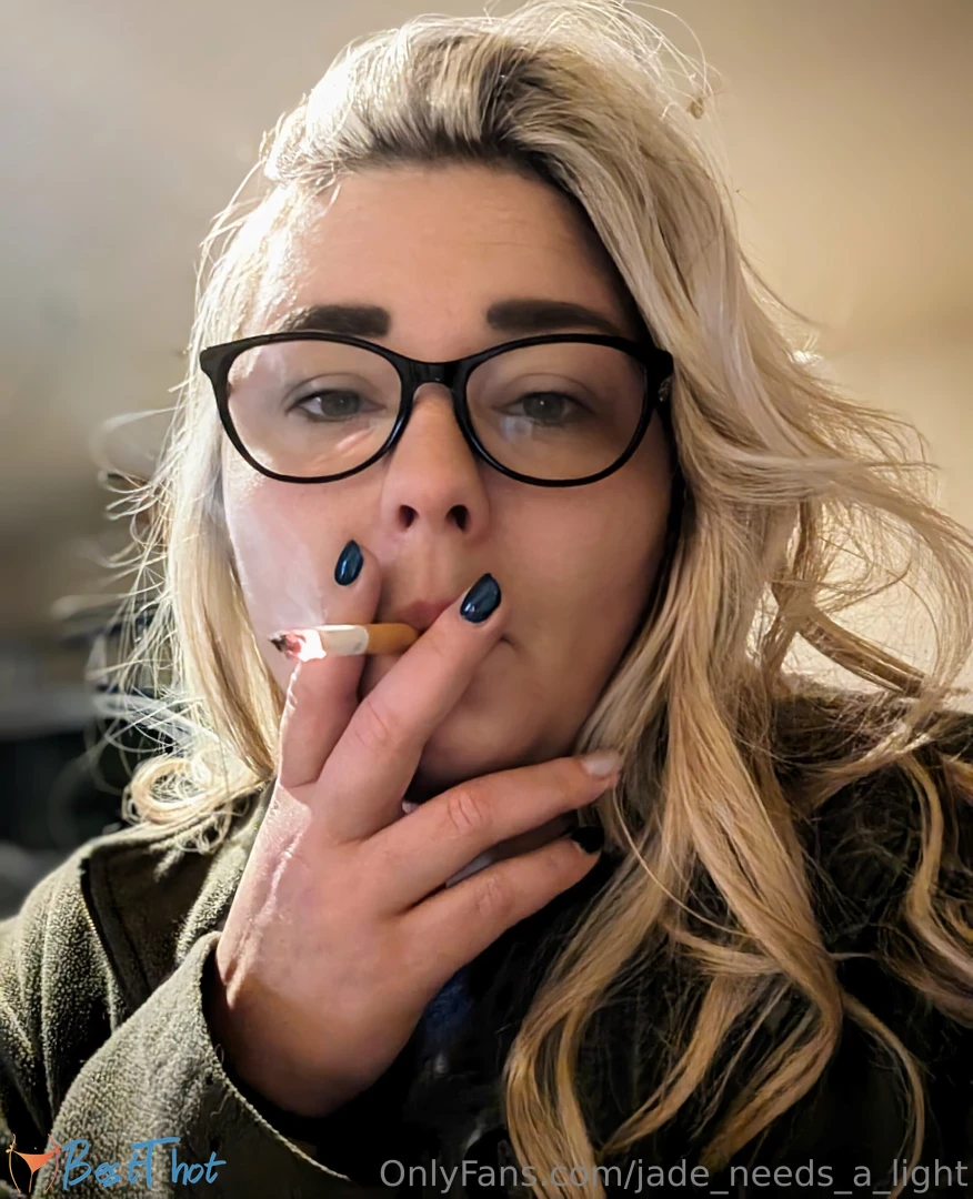 jade_needs_a_light #9805415