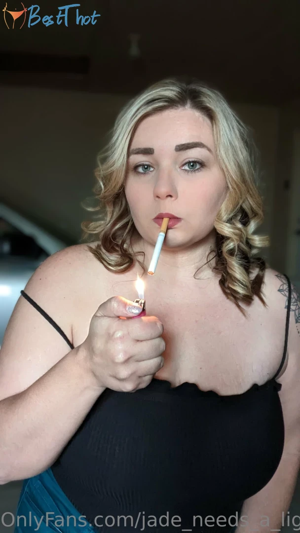 jade_needs_a_light #9806571