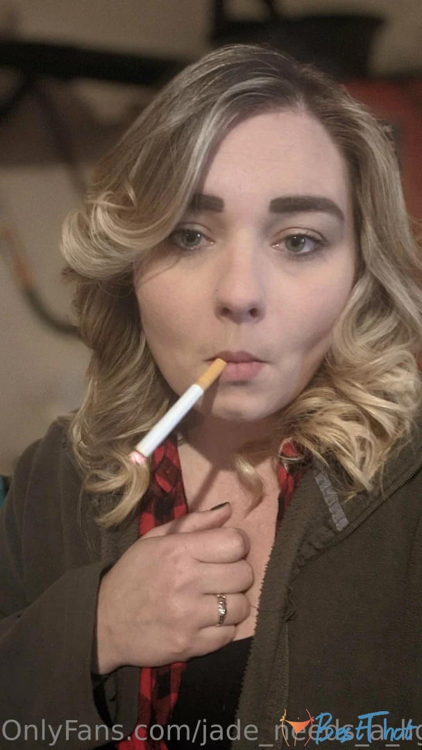 Photo by jade_needs_a_light published on January 28,2025 20:02:30 - BestThots