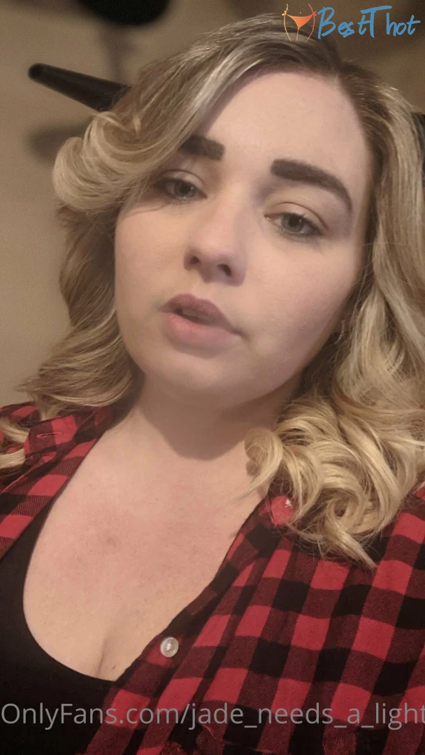 Photo by jade_needs_a_light published on January 28,2025 21:01:32 - BestThots