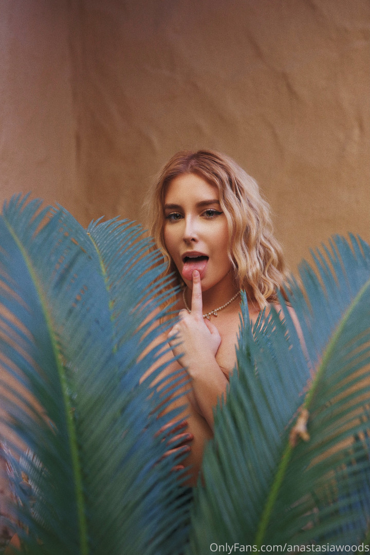 Photo by anastasiawoods published on October 11,2023 18:47:26 - BestThots