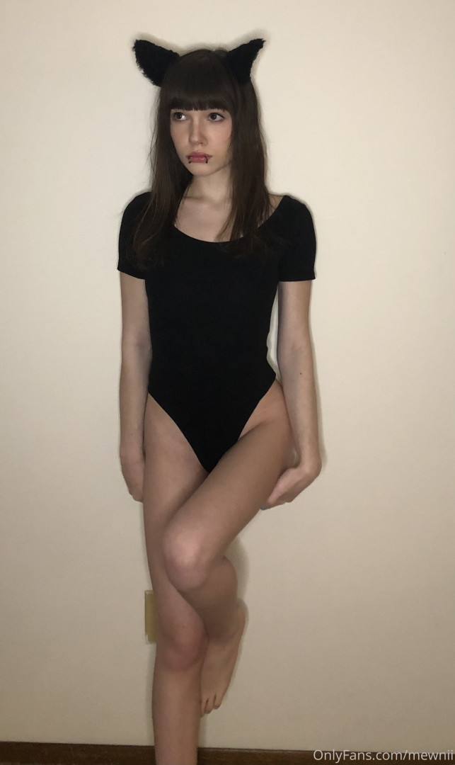Photo by mewnii published on October 24,2023 14:21:59 - BestThots
