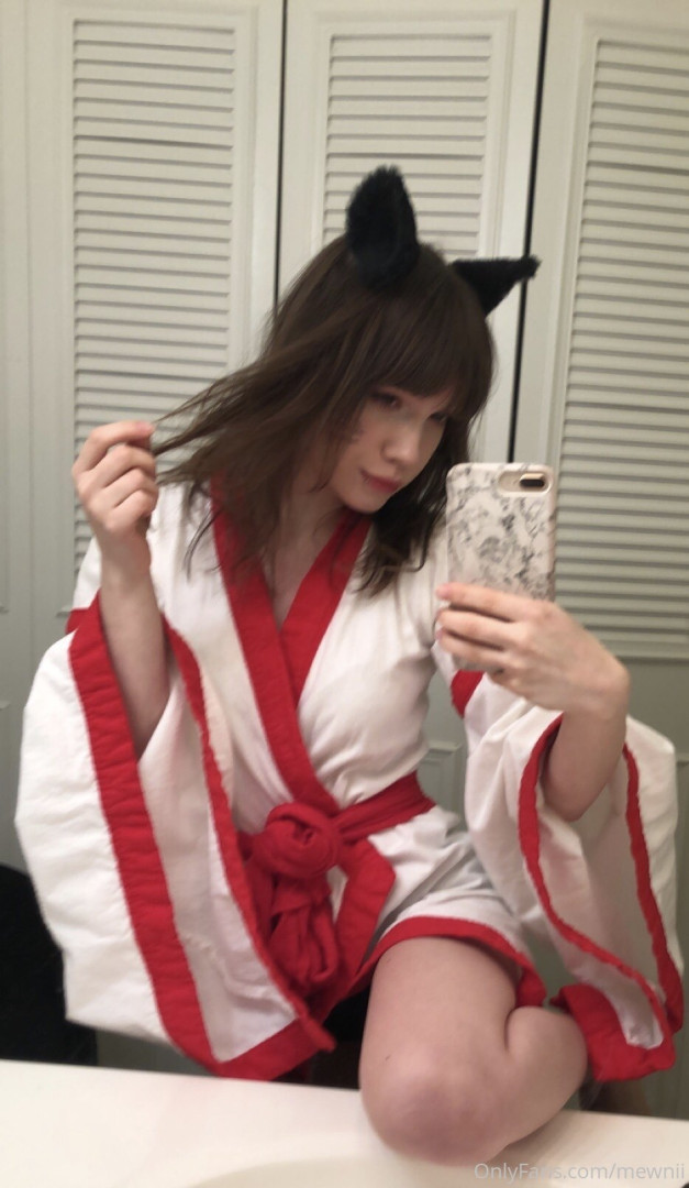 Photo by mewnii published on October 24,2023 14:22:18 - BestThots