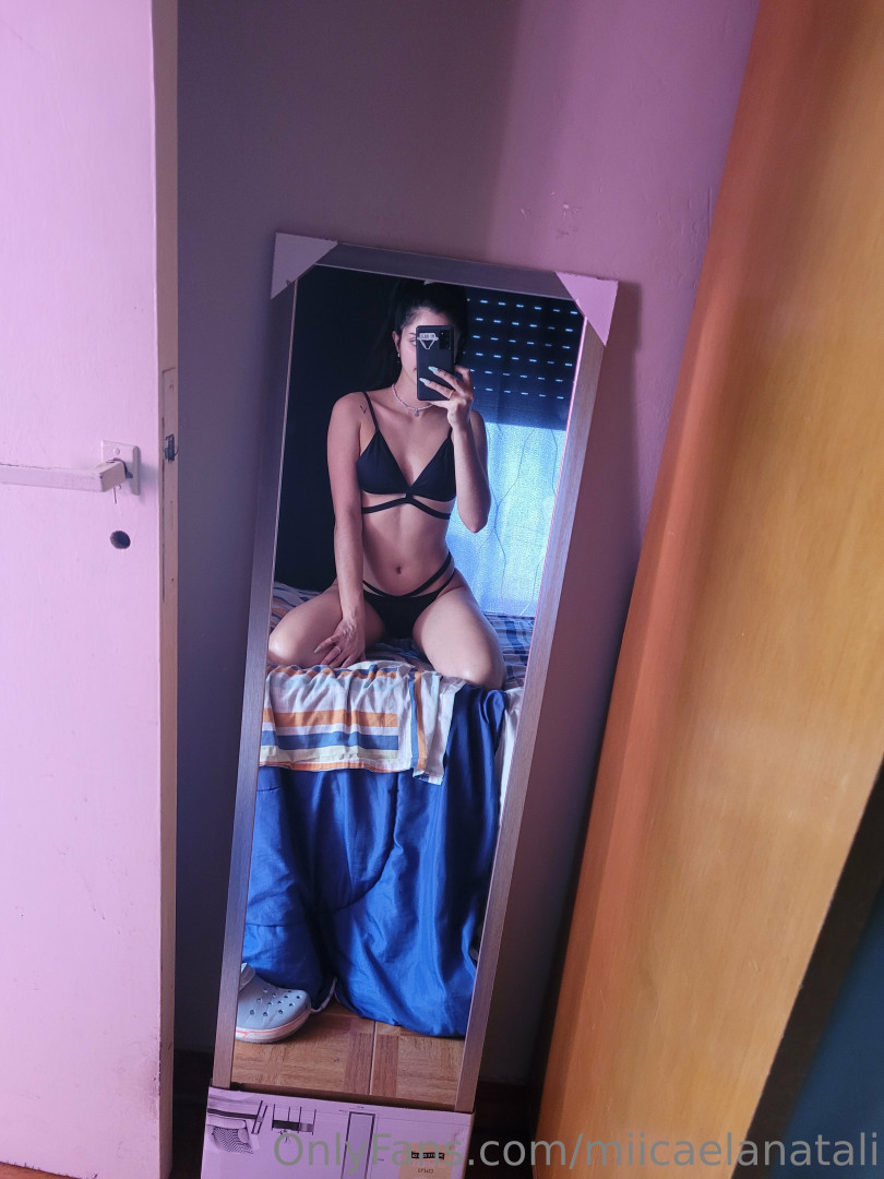 Photo by miicaelanatali published on October 24,2023 21:53:39 - BestThots